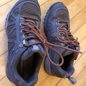 Merrill hiking shoes, brown and orange